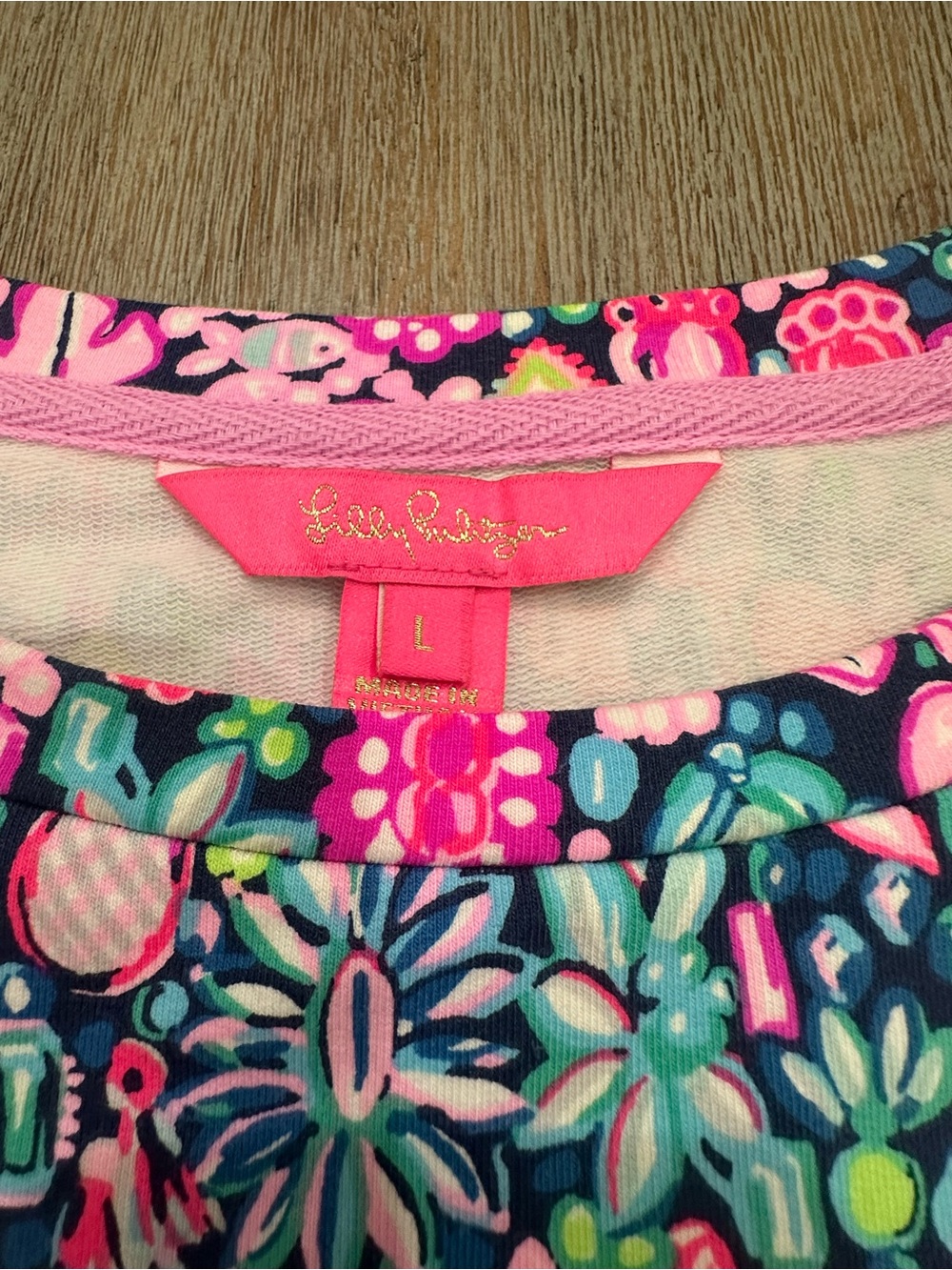 Lilly Pulitzer Women’s Kamala “Jewely”Sweatshirt | Size Large